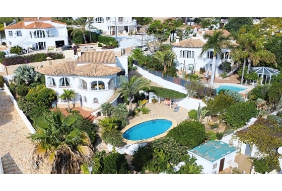 Villa - Resale - Calpe - Zona Puerto Blanco - Maryvilla