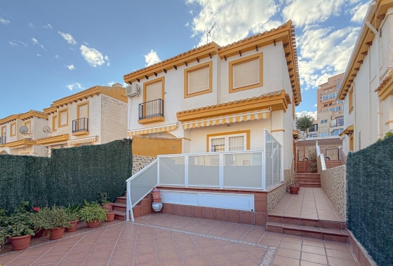 Villa - Reventa - La Mata - La Mata