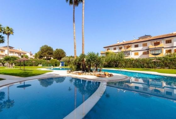 Reventa - Apartamento / piso - Pilar de la Horadada