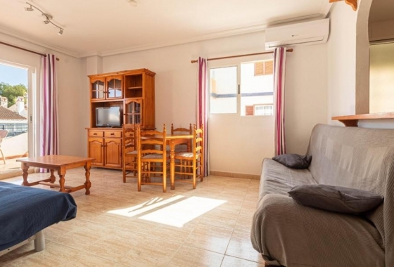 Reventa - Apartamento / piso - Pilar de la Horadada