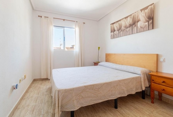 Reventa - Apartamento / piso - Pilar de la Horadada
