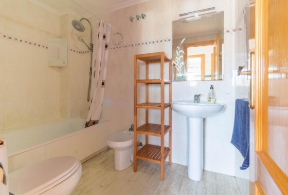 Reventa - Apartamento / piso - Pilar de la Horadada