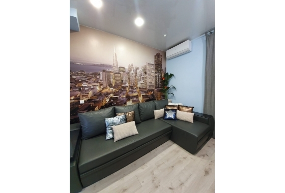 Resale - Duplex - Torrevieja -  Urbanization