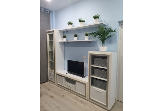 Resale - Duplex - Torrevieja -  Urbanization