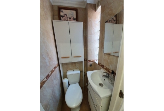 Resale - Duplex - Torrevieja -  Urbanization