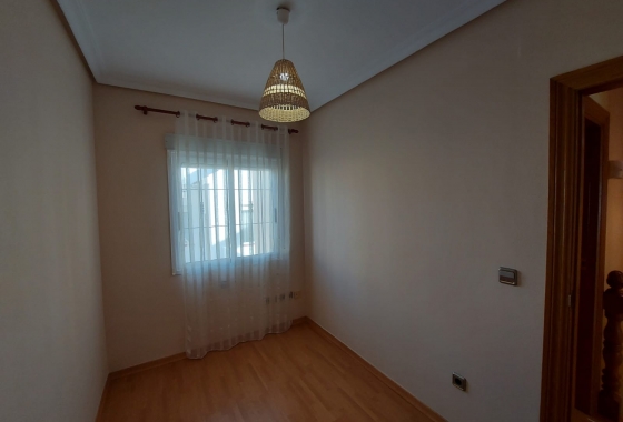 Rynek Wtórny - Bungalow - Punta Prima