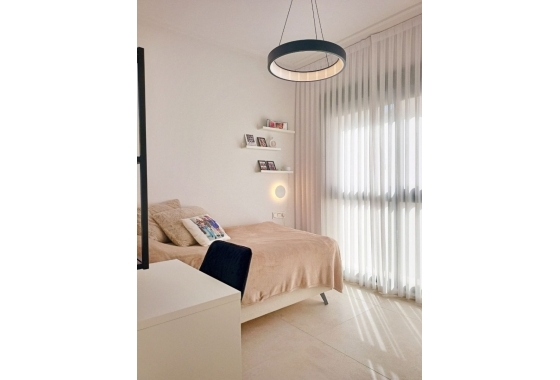 Rynek Wtórny - Willa - Punta Prima