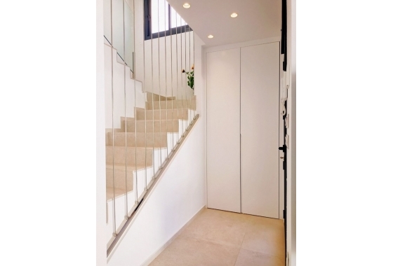 Rynek Wtórny - Willa - Punta Prima