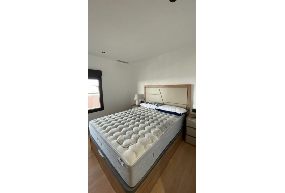 Resale - Apartment / flat - Santa Pola - Puerto