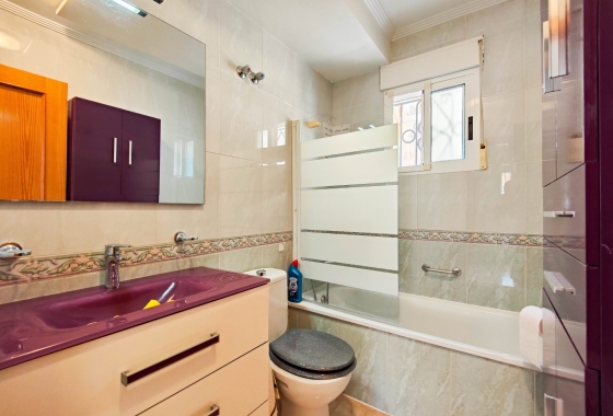 Resale - Townhouse - Punta Prima