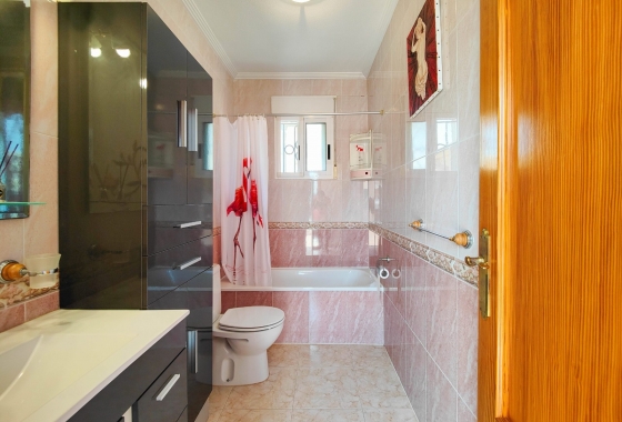 Resale - Townhouse - Punta Prima