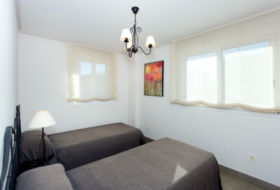 Resale - Bungalow - Santa Pola - Playa del Este