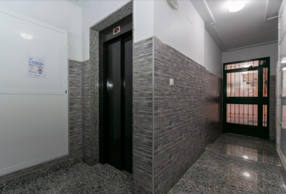 Resale - Apartment / flat - Santa Pola - Gran Playa