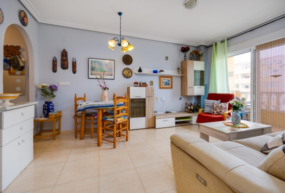 Resale - Apartment / flat - Torrevieja - Playa de los Locos