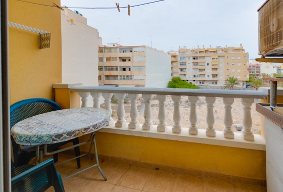 Resale - Apartment / flat - Torrevieja - Playa de los Locos