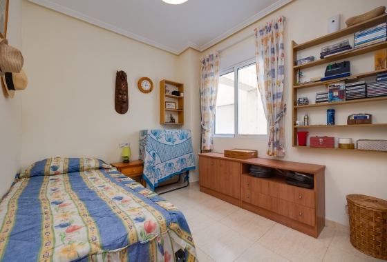 Resale - Apartment / flat - Torrevieja - Playa de los Locos