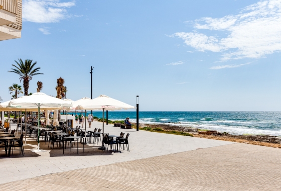 Resale - Apartment / flat - Torrevieja - Playa de los Locos