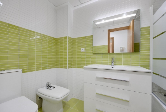 Resale - Apartment / flat - Torrevieja - PLAYA LOS LOCOS