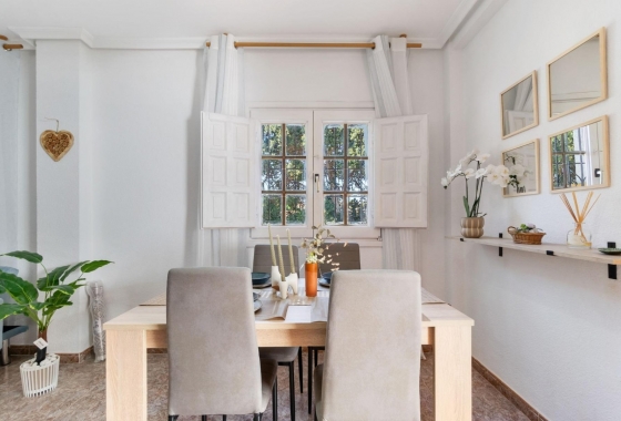 Rynek Wtórny - Bliźniak - Torrevieja - Los Balcones - Los Altos del Edén