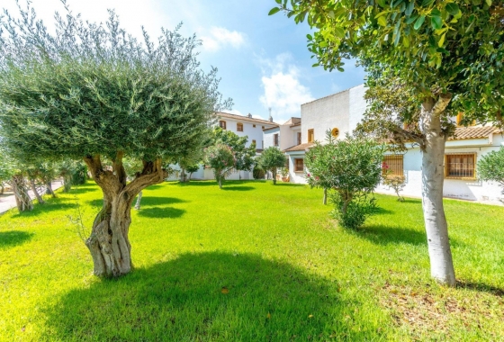Rynek Wtórny - Bliźniak - Torrevieja - Los Balcones - Los Altos del Edén