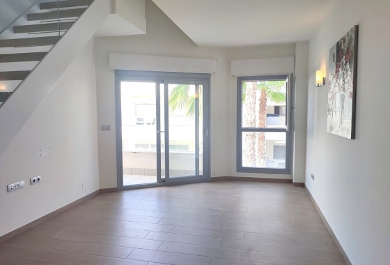 Resale - Apartment / flat - Torrevieja - La Veleta