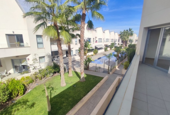 Resale - Apartment / flat - Torrevieja - La Veleta