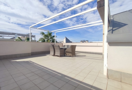 Resale - Apartment / flat - Torrevieja - La Veleta