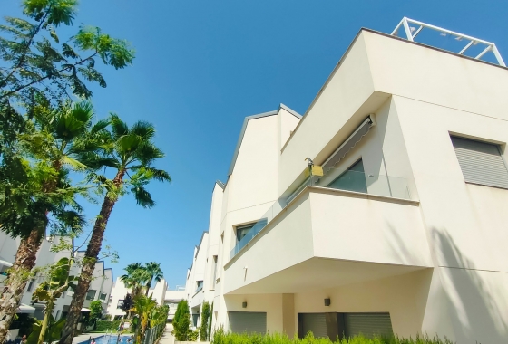 Resale - Apartment / flat - Torrevieja - La Veleta