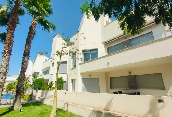 Resale - Apartment / flat - Torrevieja - La Veleta