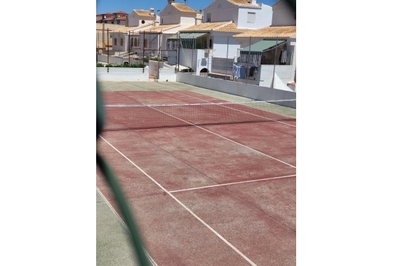 Resale - Bungalow - Torrevieja - Torreblanca