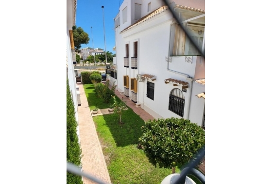 Resale - Bungalow - Torrevieja - Torreblanca