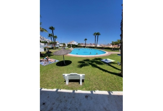 Resale - Bungalow - Torrevieja - Torreblanca