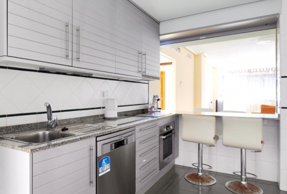 Resale - Apartment / flat - Torrevieja - Playa de los Locos