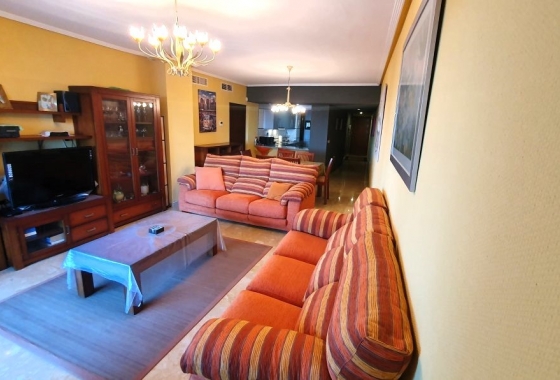 Resale - Apartment / flat - Torrevieja - Playa de los Locos