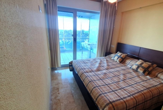 Resale - Apartment / flat - Torrevieja - Playa de los Locos