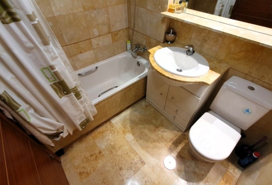 Resale - Apartment / flat - Torrevieja - Playa de los Locos