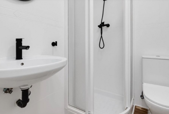 Resale - Bungalow - Torrevieja - La Siesta - El Salado -  Torreta