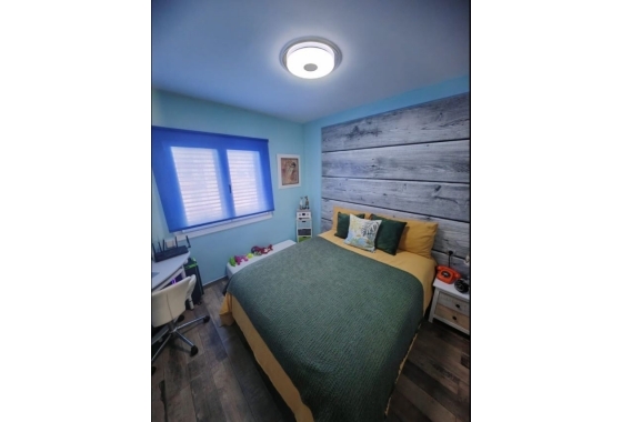 Resale - Apartment / flat - Torrevieja - Playa de los Locos