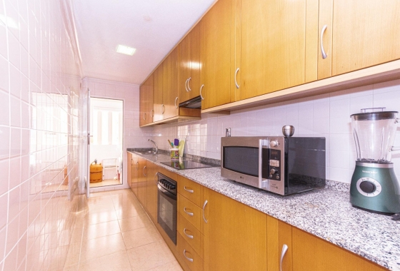 Resale - Apartment / flat - Torrevieja - City Center