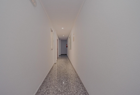 Resale - Apartment / flat - Torrevieja - City Center
