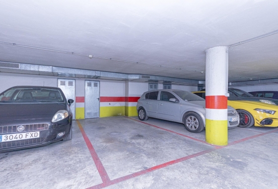 Resale - Apartment / flat - Torrevieja - City Center