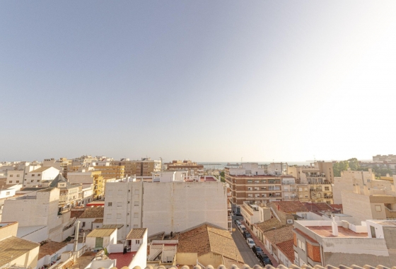 Resale - Apartment / flat - Torrevieja - City Center