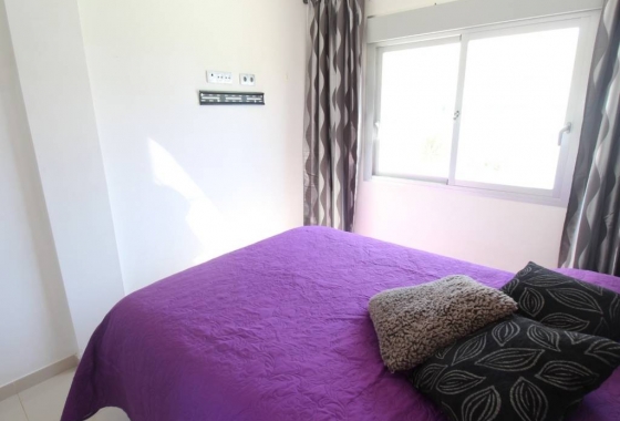 Resale - Bungalow - Torrevieja - Playa de los Locos