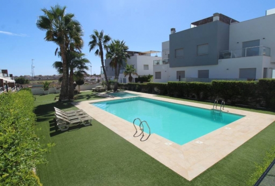 Resale - Bungalow - Torrevieja - Playa de los Locos