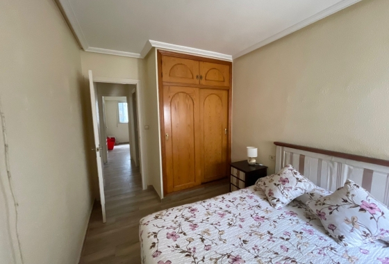 Resale - Apartment / flat - Torrevieja - LA MATA