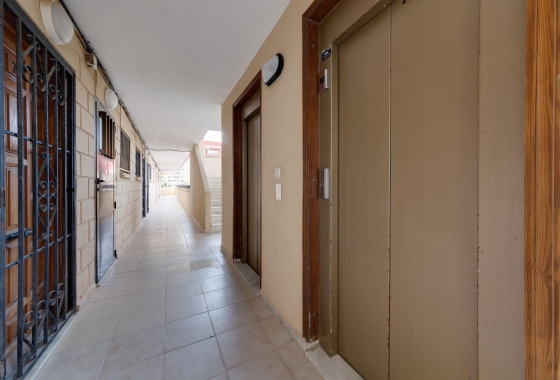 Resale - Apartment / flat - Torrevieja - Torreblanca