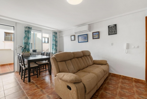 Resale - Apartment / flat - Torrevieja - LA MATA