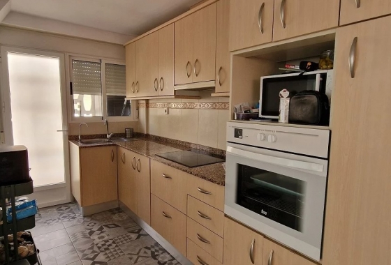 Resale - Apartment / flat - Santa Pola - Gran Playa