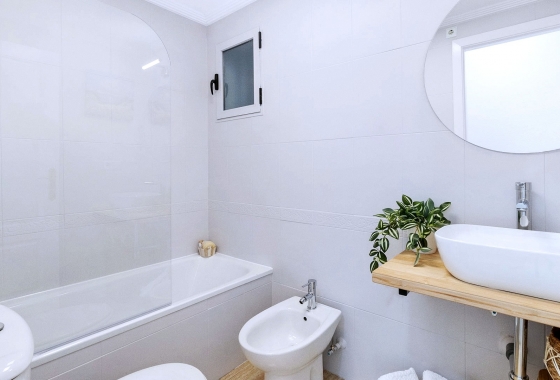 Resale - Apartment / flat - Orihuela Costa - Campoamor