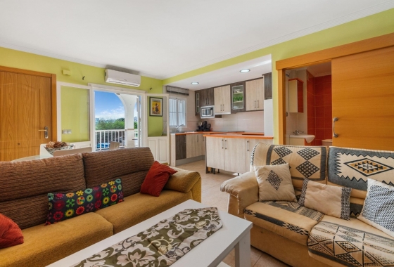 Resale - Apartment / flat - Torrevieja - LA MATA